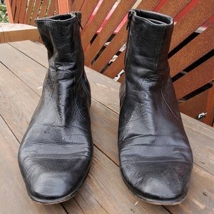 Vintage Enrico Bruno Zipper boots. Italy.  11.5 M. Extremely supple. Blk Leather
